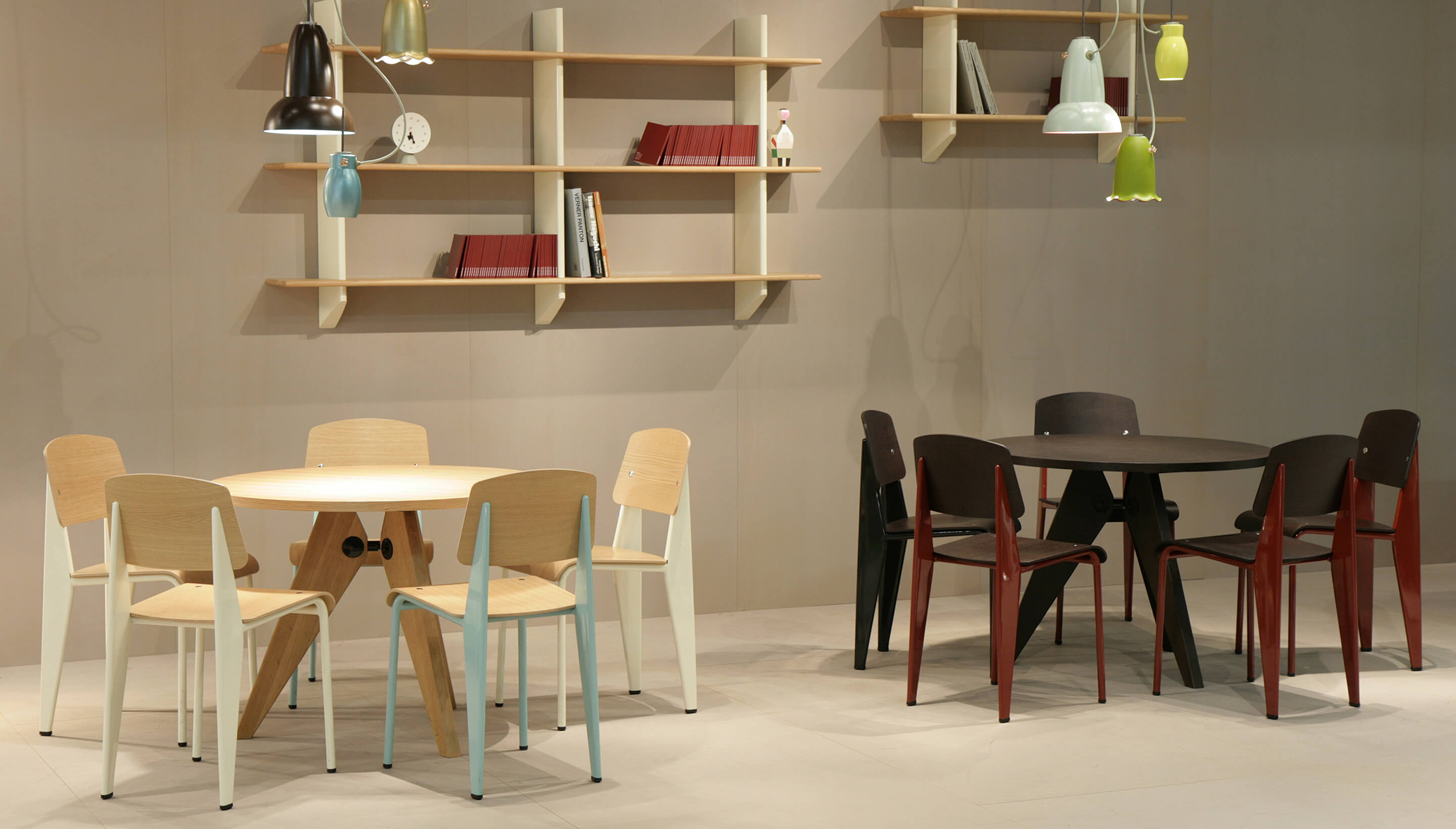 开云（中国） - 附件|钟表|办公家具|设计师家具|陶瓷钟